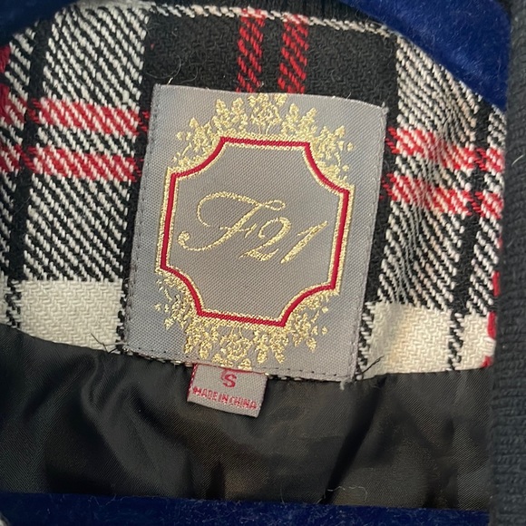 Forever 21 Vest! - Picture 3 of 3